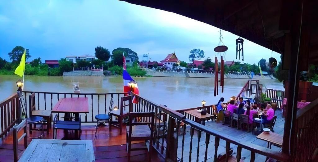 Jidapa Resort Phra Nakhon Si Ayutthaya Exterior foto